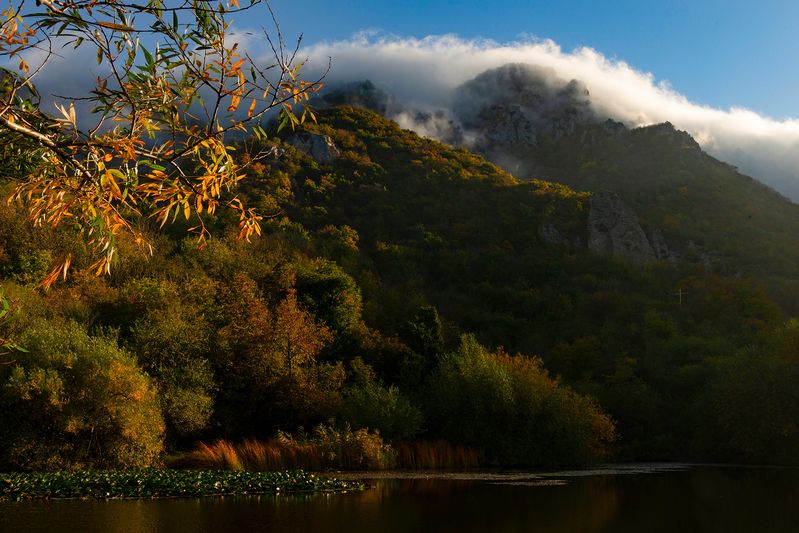 пейзаж, озеро,,природа, кмв, осень,бештау Осеннее горное озеро фото превью