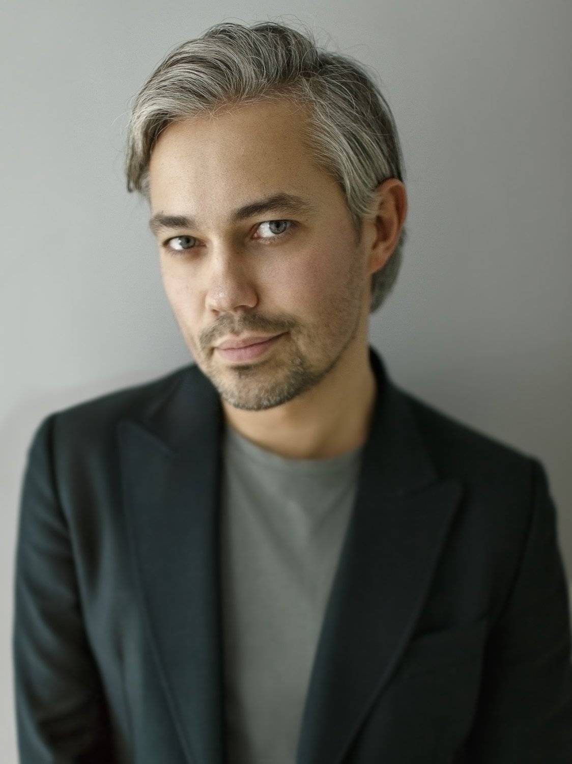 , Артем Медведев