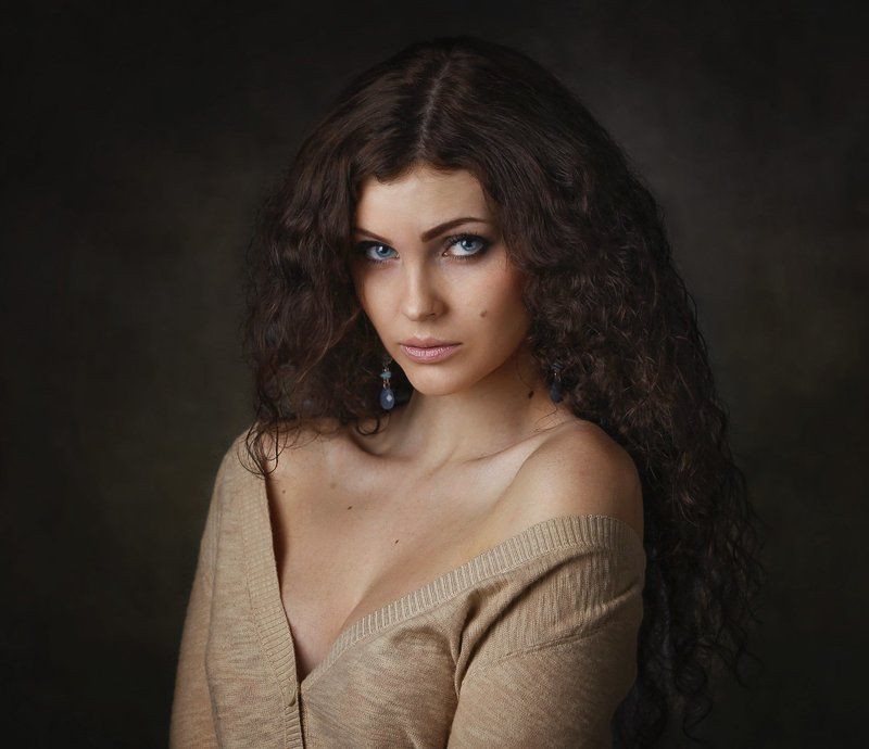 портрет девушки, студия Полина фото превью