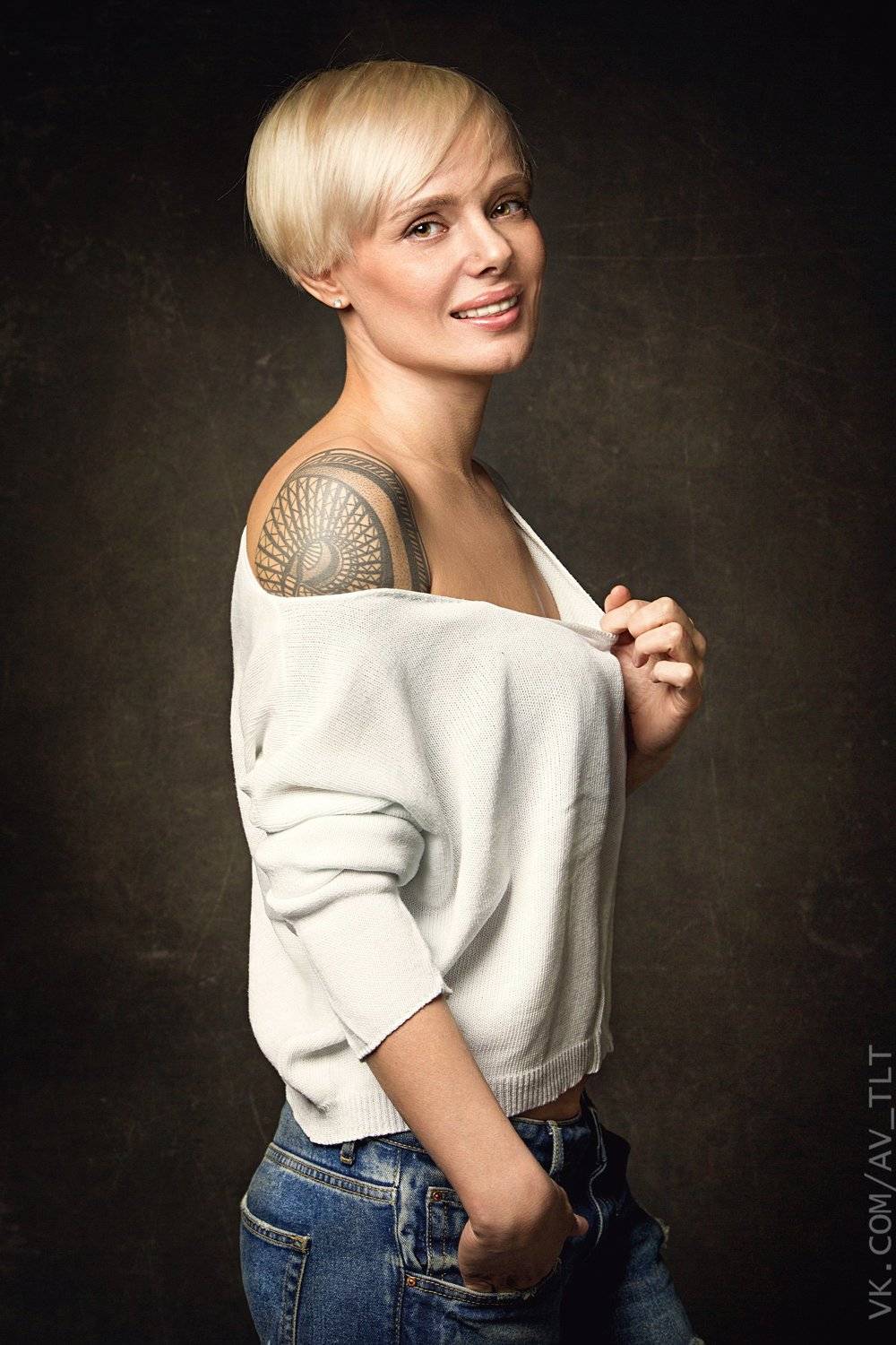 портрет, студия, художественно, короткая стрижка, Сухарь Александр