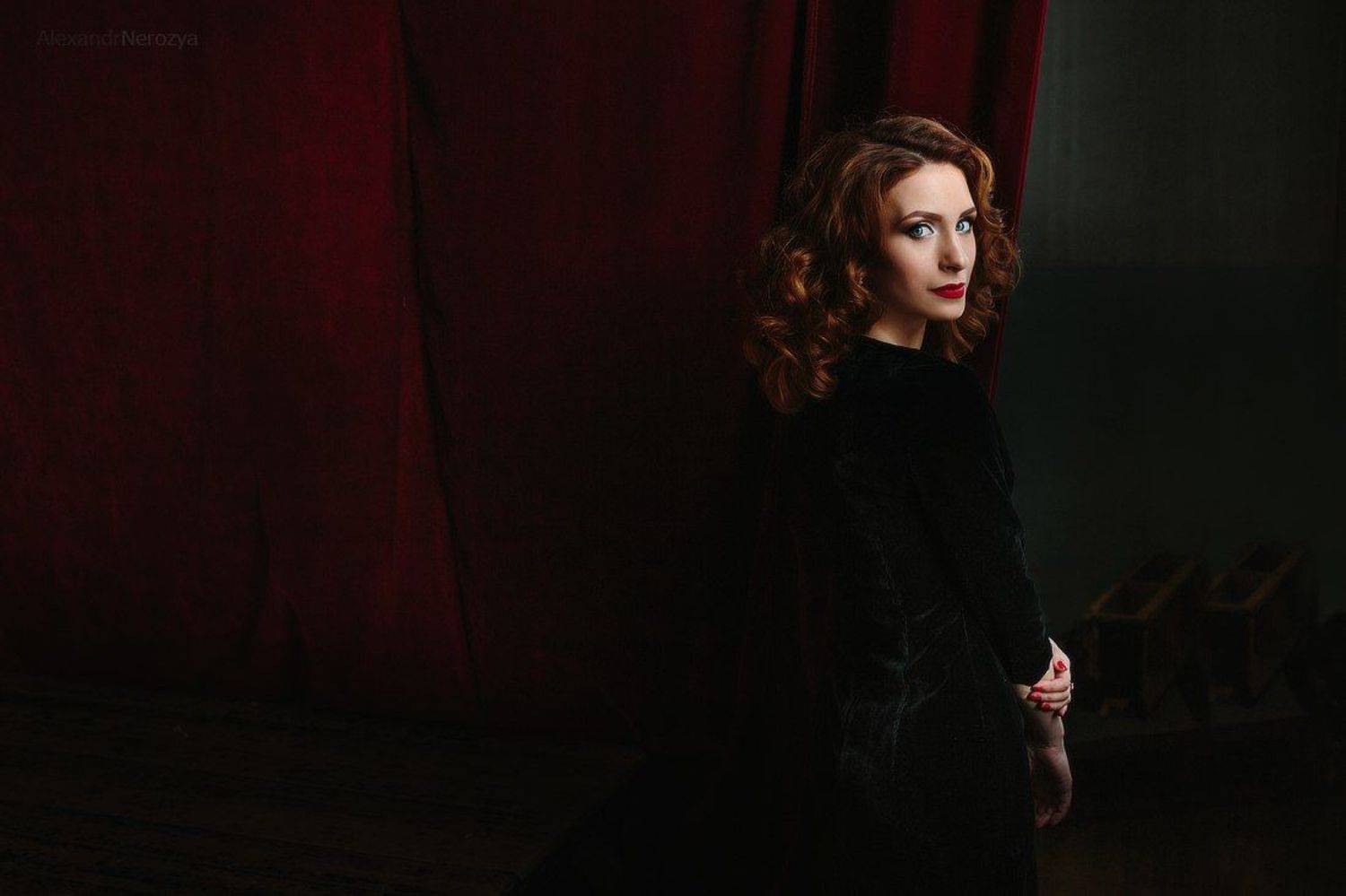 портрет, девушка, театр, занавес, красивая, секси, нерозя, portrait, beauty, woman, Aleksandr Nerozya