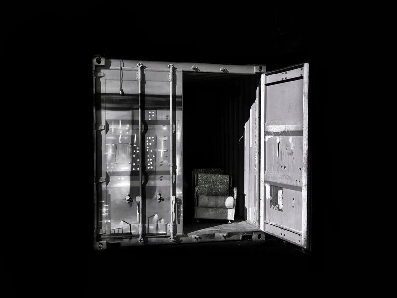 кресло, уют, беспокойство, дверь, контейнер, счастье Мягкое место фото превью