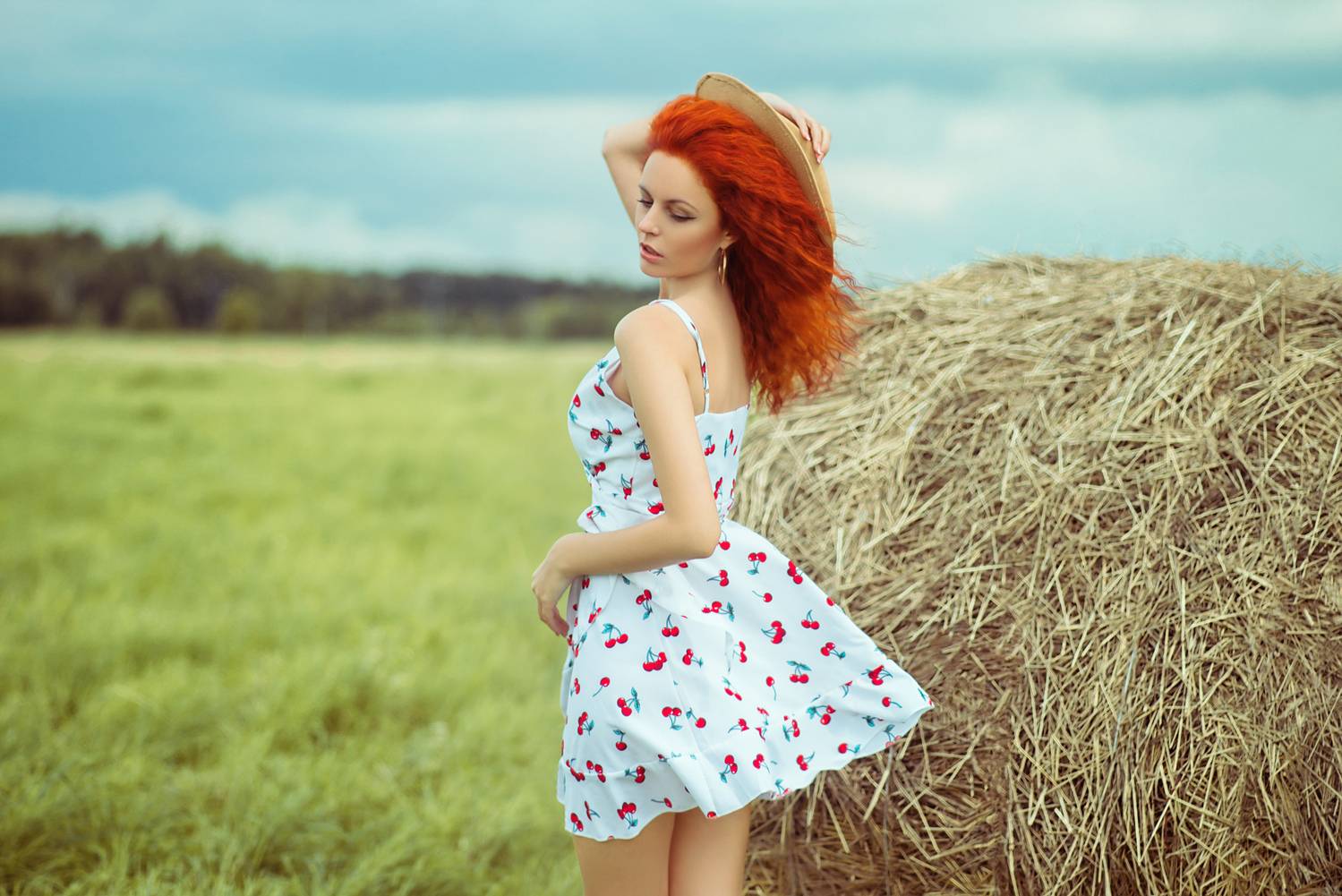 girl, model,hot, studio, portrait, black, light, young, summer, sexy, Frost Stanley