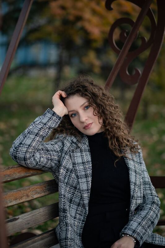 Yana фото превью