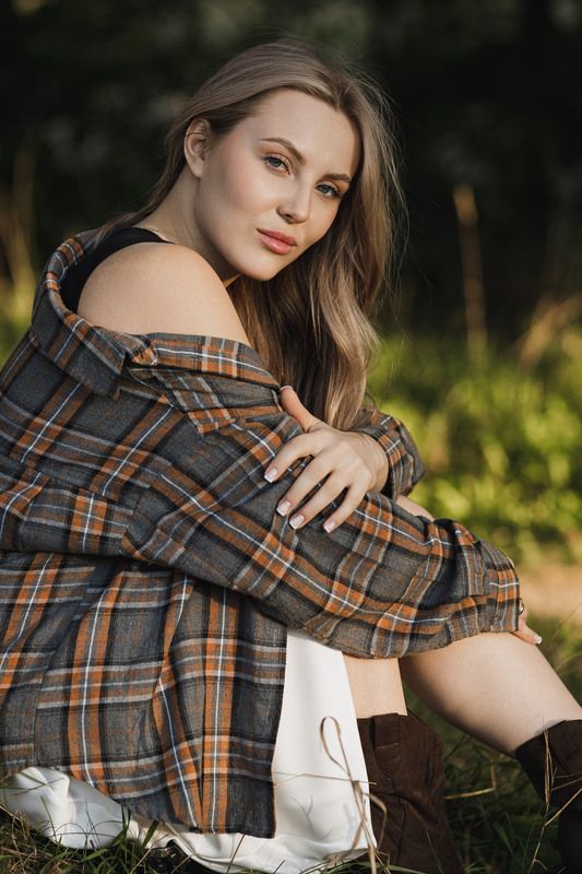 девушка, модель, портрет, фотосессия, гламур, girl, model, modeling, young, portrait, творческий портрет, женский портрет, woman, young woman, glamour, постановка, постановочная фотография, fashion, fine art, sexy, sensual Катя фото превью