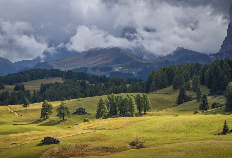 Где-то в горах... фото превью