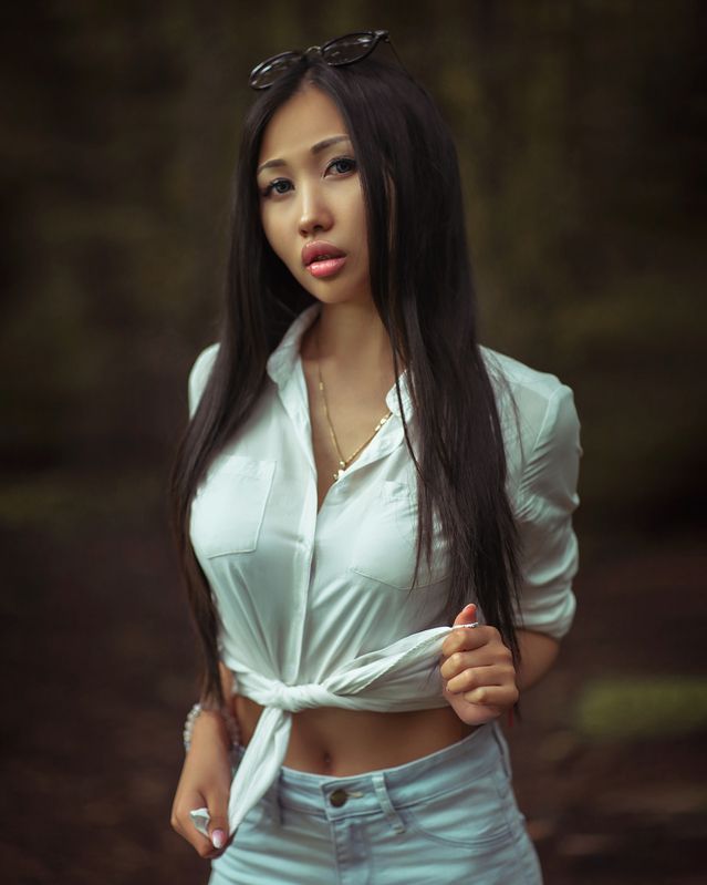 girl, model,hot, studio, portrait, black, light, young, summer, sexy Irina фото превью