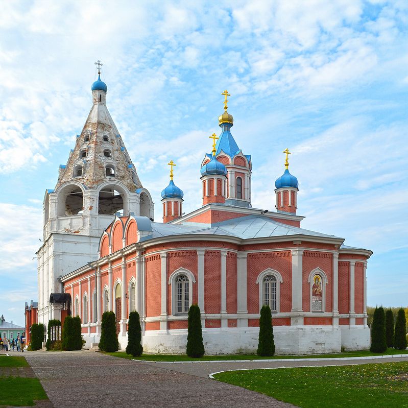 Коломна. Тихвинский храм. фото превью