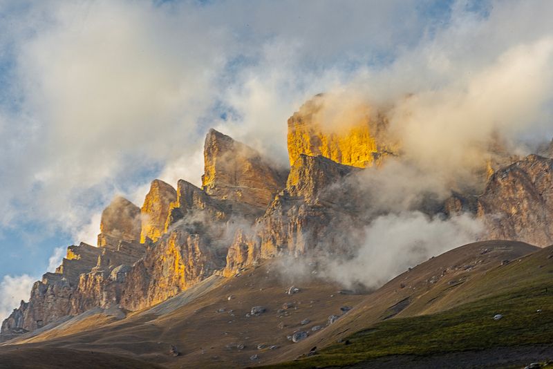 Гора Мехтыген-главная  вершина высотой 3152 метра,КБР. фото превью