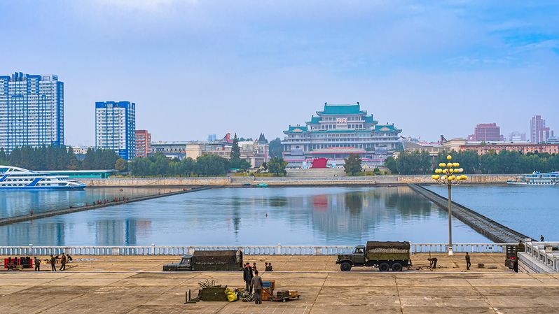 Утро в Пхеньяне фото превью