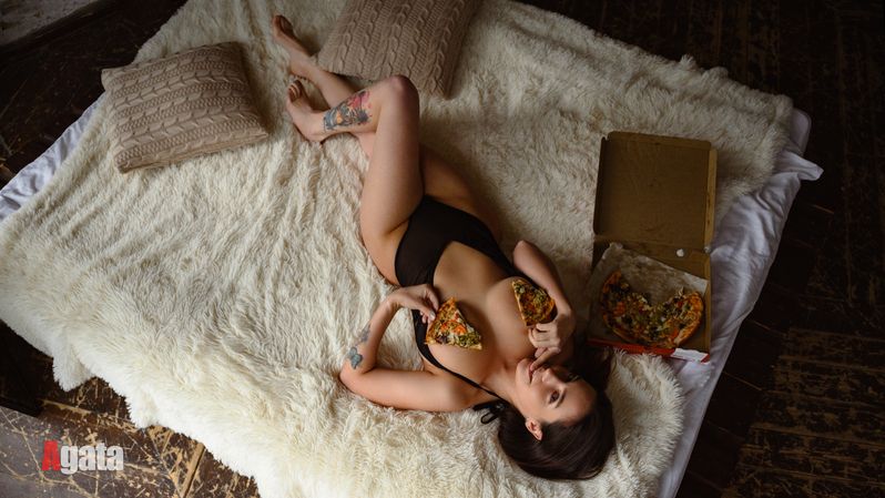 ню, пицца, гламур, эстетика, пикантная, девушка NU pizza фото превью