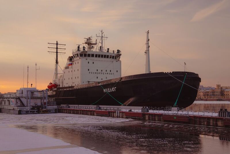 spb, winter, river, embankment, old, city, frozen, leningrad, bridge, industrial, icebraker, port, Icebraker, фото превью