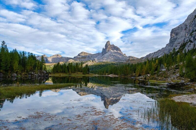 #lake, #blacklake, #cernejezero, #boat, #mountains, #montenegro, #montainlake, #travelphotography, #travel, #landscapephotography, #landscapes, #ig_shotz осень встречает зимушку фото превью