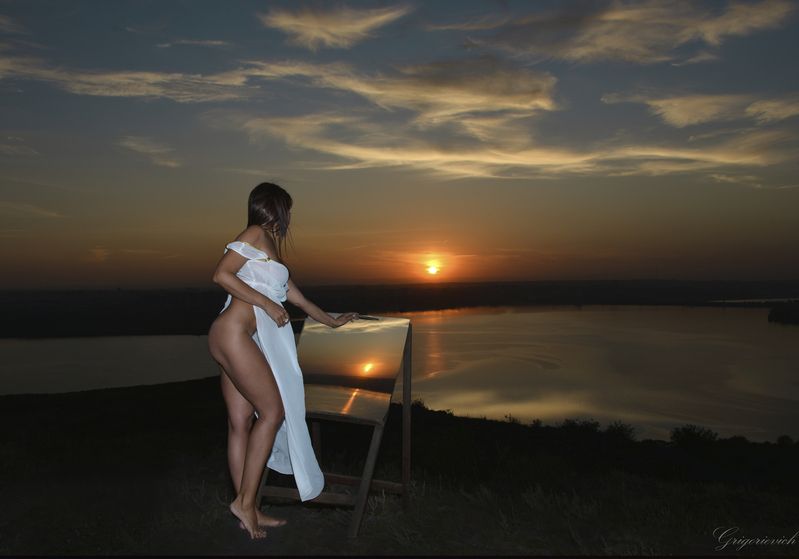 девушка. портрет. красота.закат бедро Художница фото превью