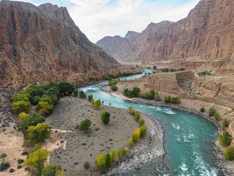 кыргызстан  горы нарын Долина реки Нарын фото превью