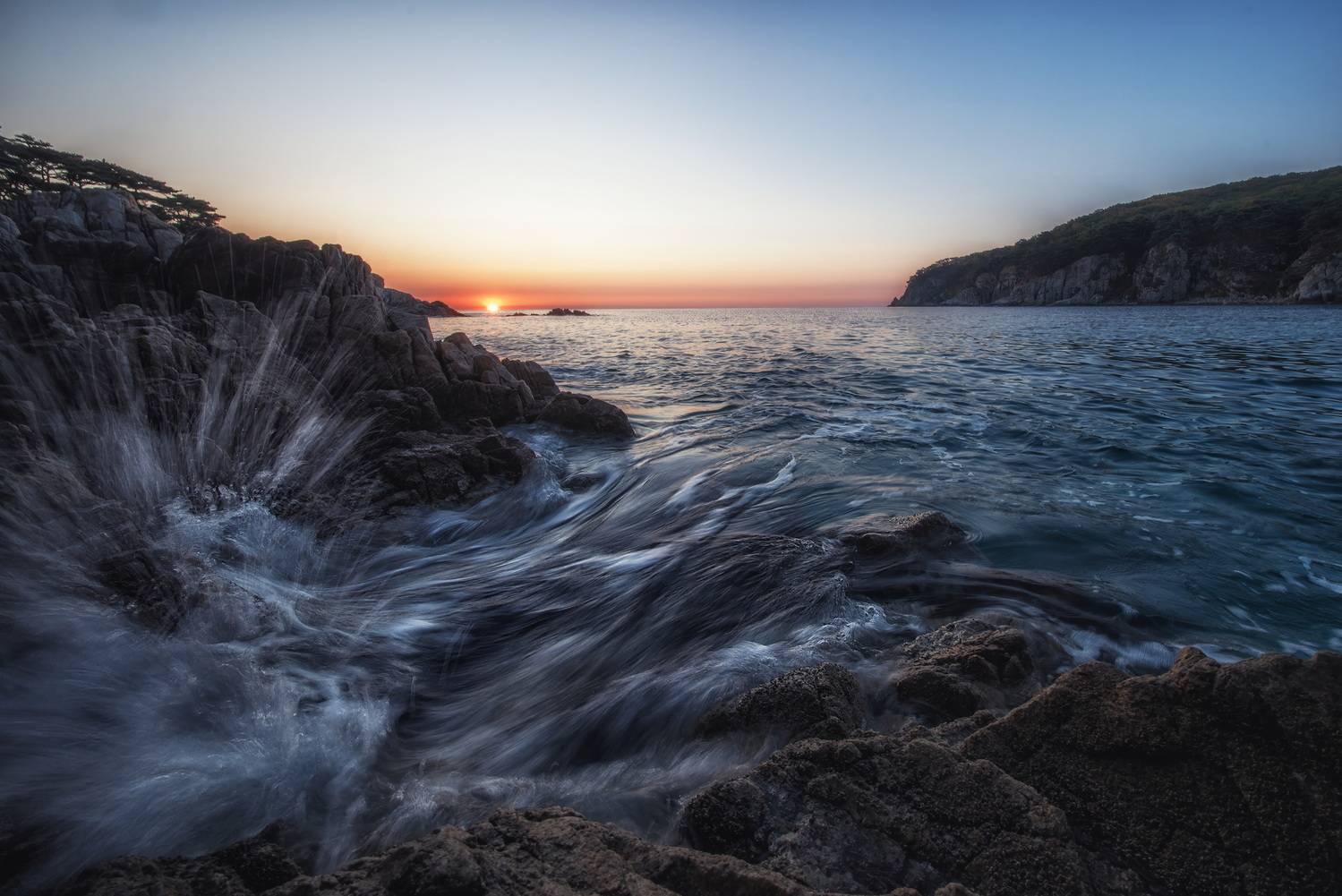 , Дэм Константин