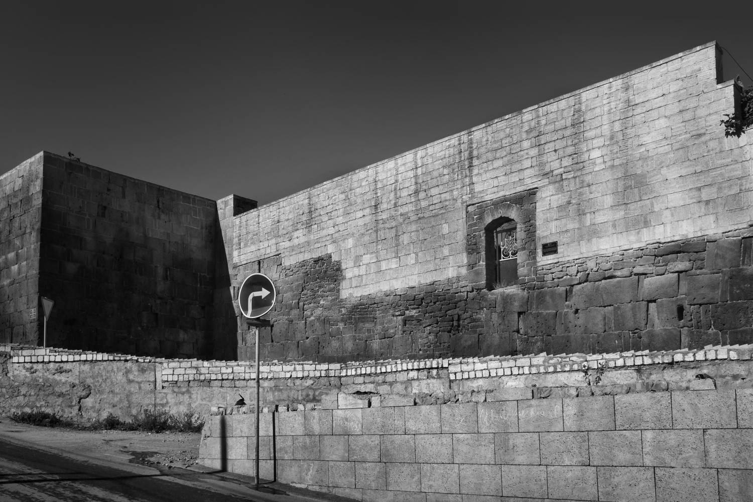 знак, дверь, путь, Зорин Миша