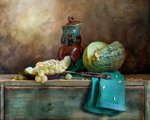 Натюрморт с дыней и виноградом