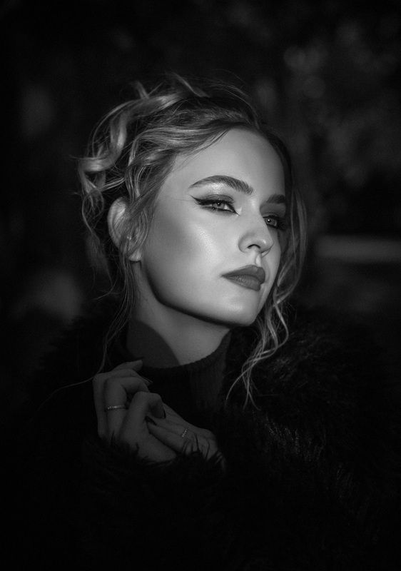 Виктория фото превью