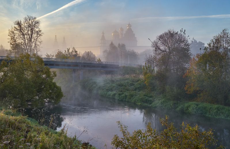 новый иерусалим, река истра, осень В начале октября, утро фото превью