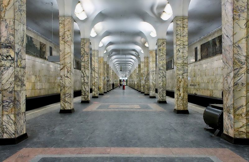 станция метро  Автозаводская. Москва фото превью