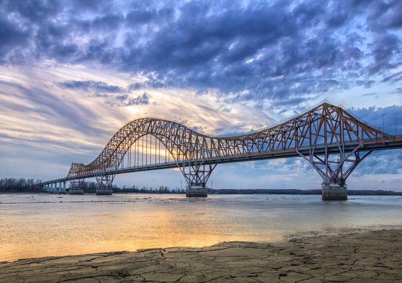 Красный дракон фото превью