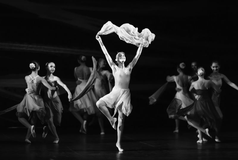 концерт, репортаж, монохром, танец, движение, эмоции Концертное фото превью