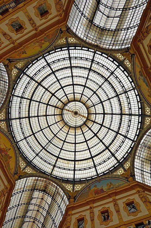 Милан, Италия Милан фото превью