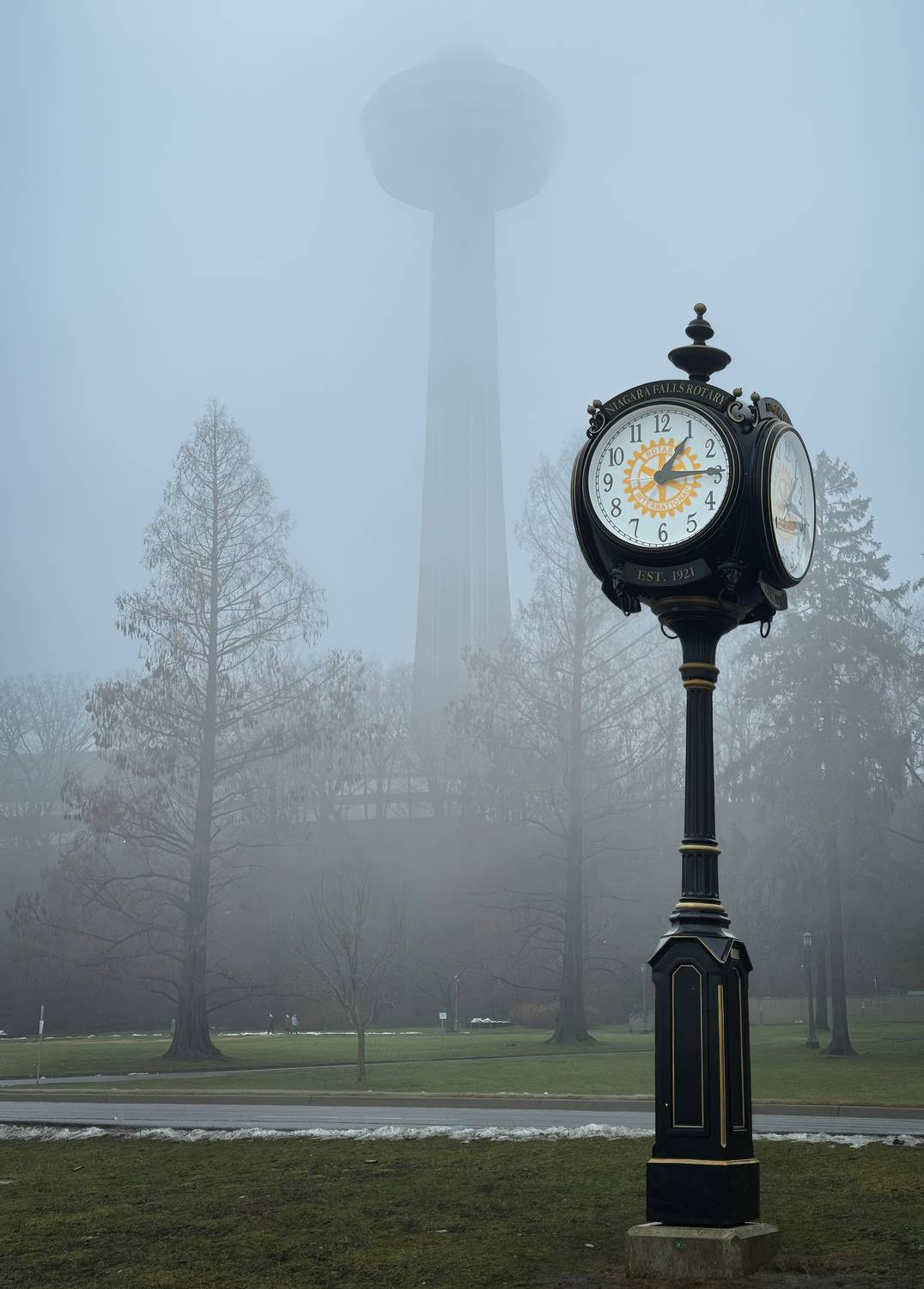 #Sky #Plant #Clock #Tree #Atmospheric phenomenon #Street light #Fog #Gas #Grass #Pole, Shpek Andrey