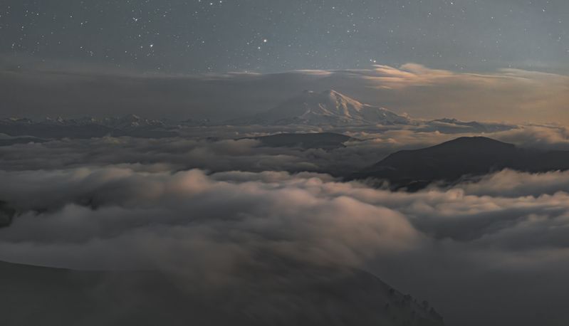 В лунном свете фото превью
