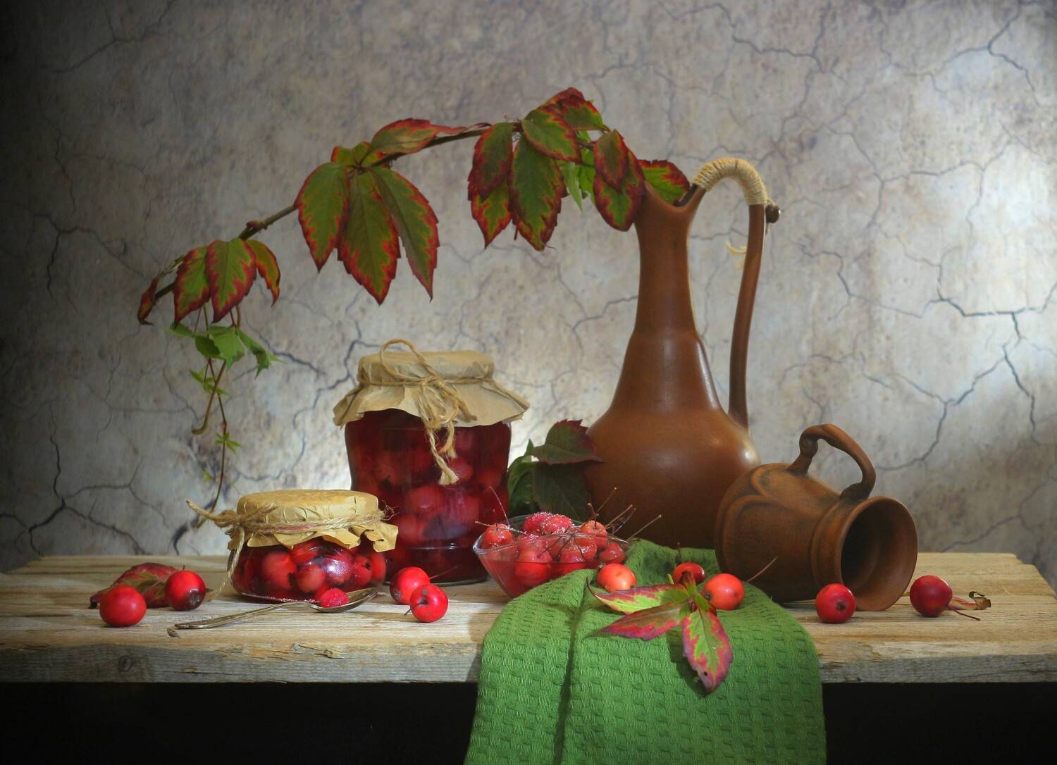 , Людмила Хрусталева*