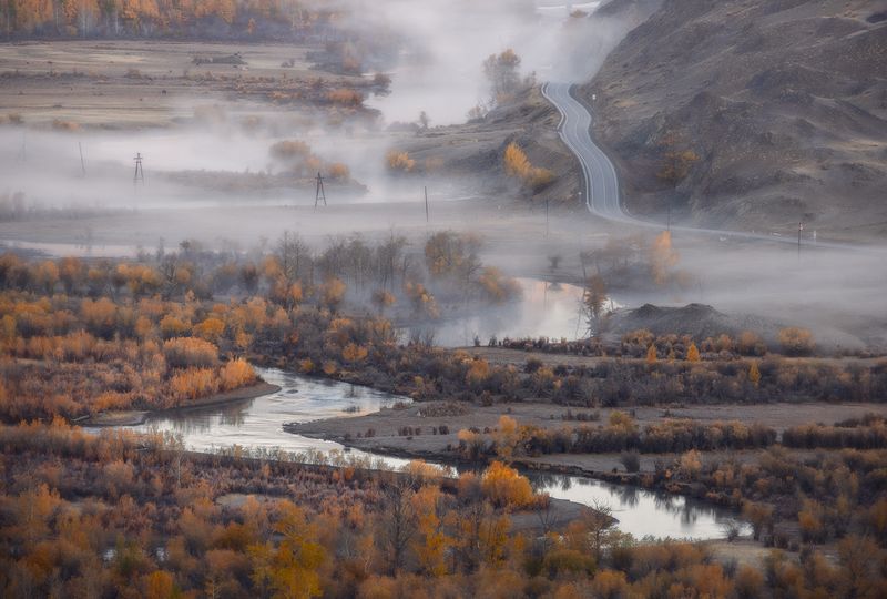 алтай, река, дорога, изгибы, меандры, рассвет, туман, горы Алтайские меандры фото превью