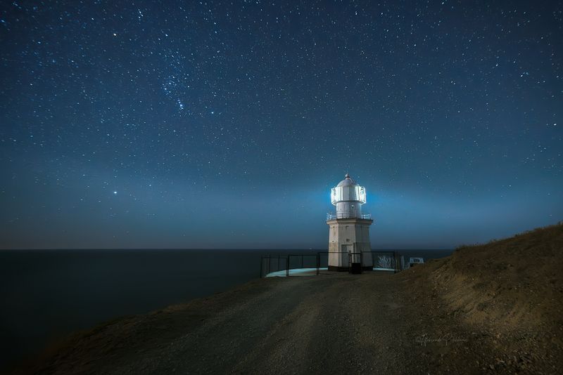 Ночь на мысе Меганом фото превью