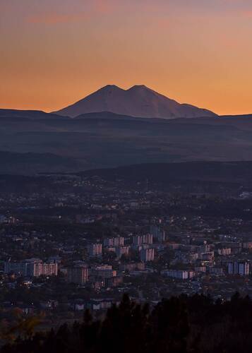 Город после заката
