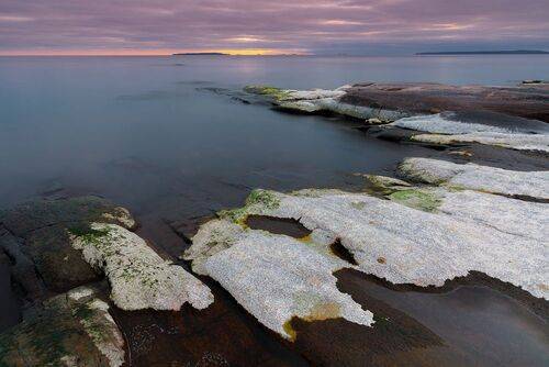 Белый гранит