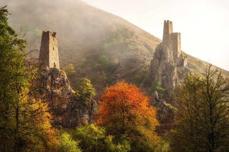 кавказ, горы, ингушетия, эрзи, вовнушки, башня, башни, tower, осень в горах, осень, осенний пейзаж, горы осенью, утро в горах Башни близнецы фото превью