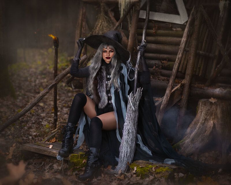 Ведьма фото превью