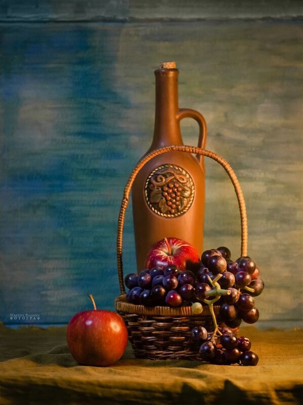 натюрморт, виноград, яблоки, вино, осень Дары осени фото превью