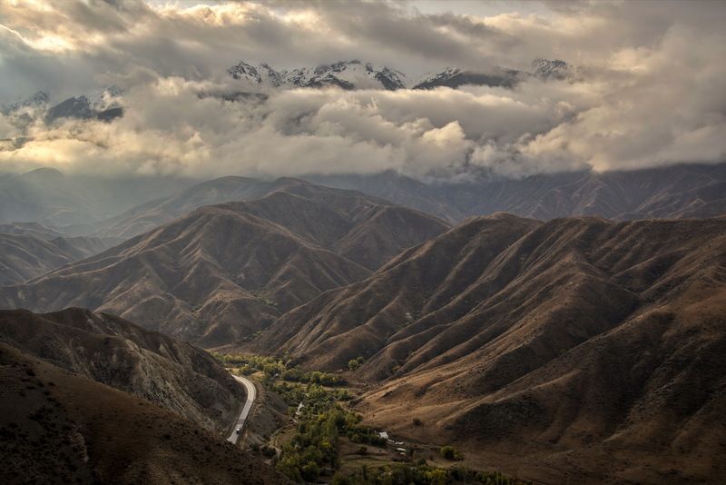 горы, , кыргызстан В горах Кыргырзстана фото превью