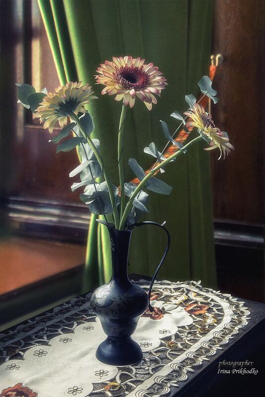 натюрморт, цветы, букеты, интерьер Натюрморт с герберами фото превью