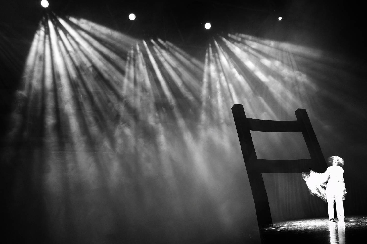 танец, пиар, свет, Зорин Миша