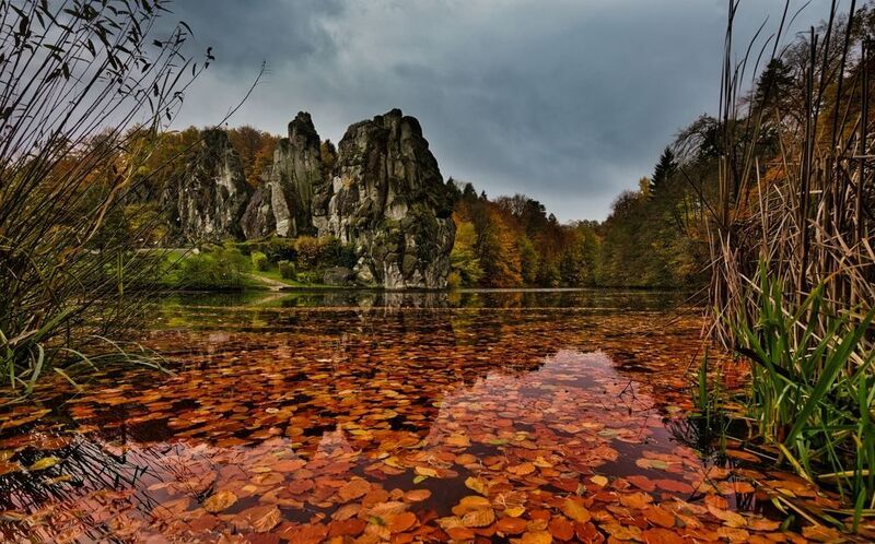 Эксерские камни в Тевтобургском Лесу фото превью