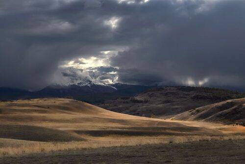 В горах дождь