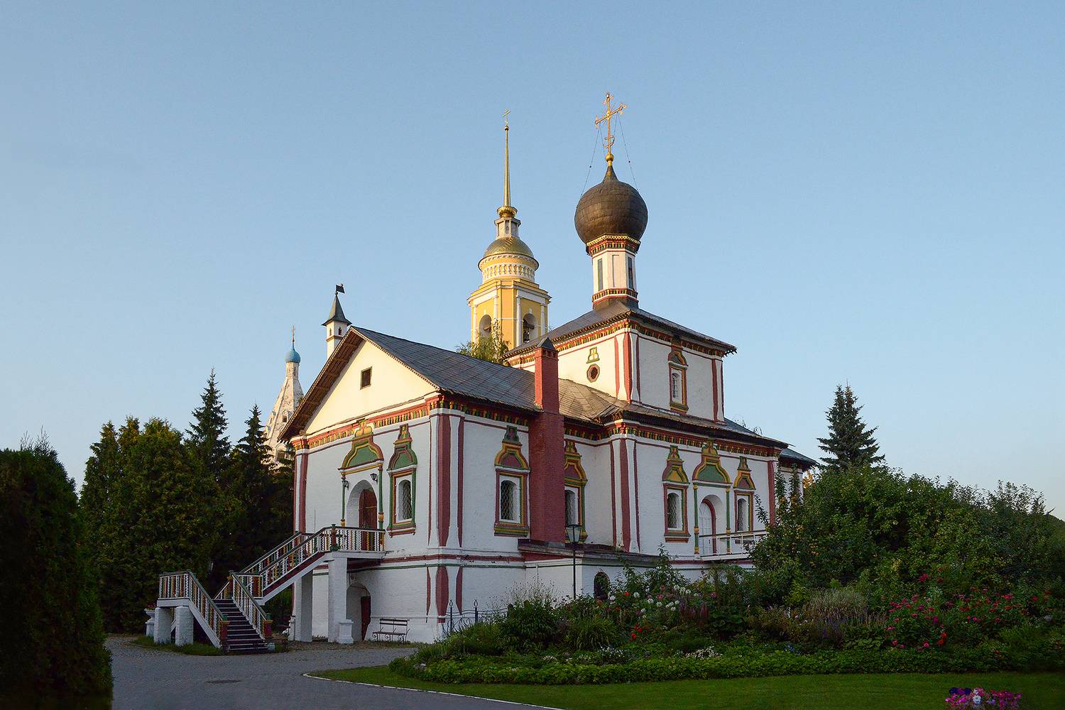 коломна, троицкий храм ново-голутвина монастыря, церковь троицы живоначальной, КарОл