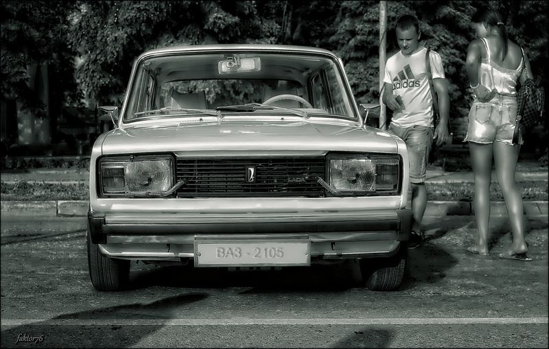 техника, машина, транспорт Лада ВАЗ - 2105 фото превью