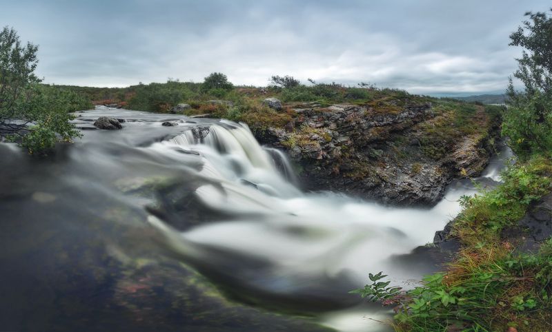 Полуостров Средний фото превью
