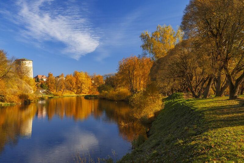 осень, небо, природа Осень... По берегу Псковы... фото превью