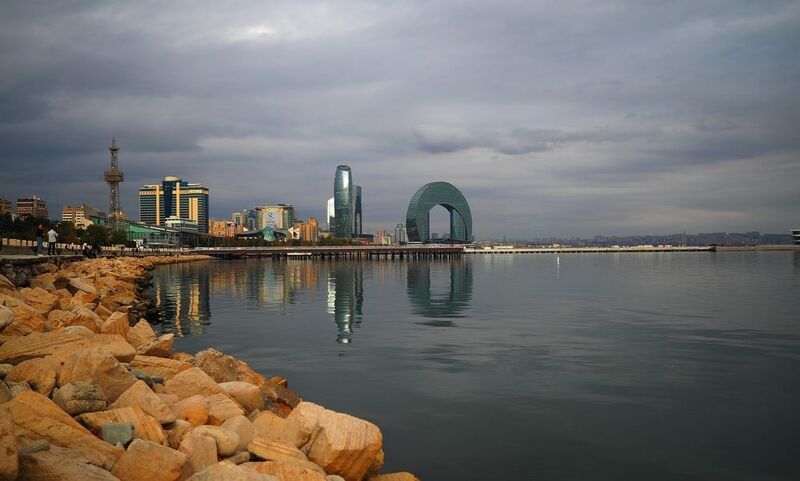 баку После захода солнца фото превью