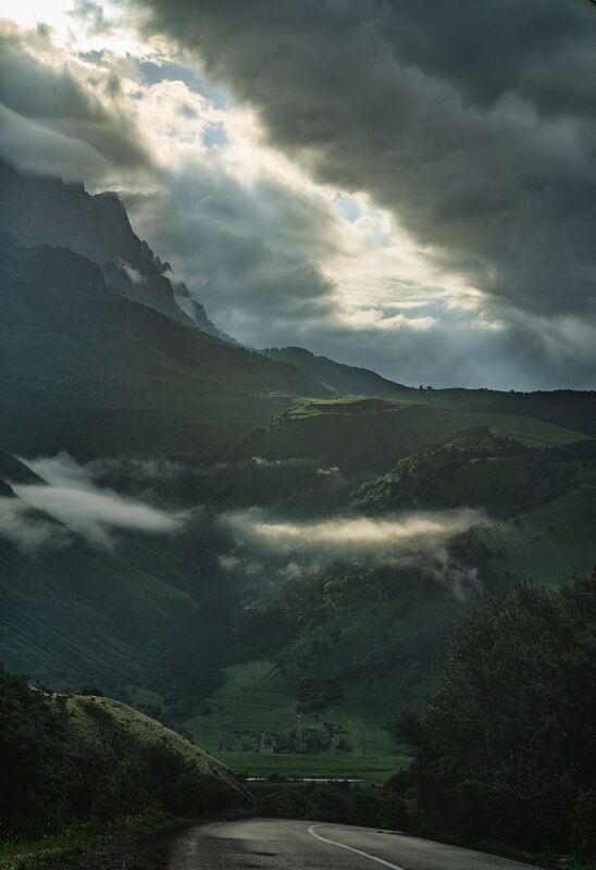 Горный пейзаж фото превью