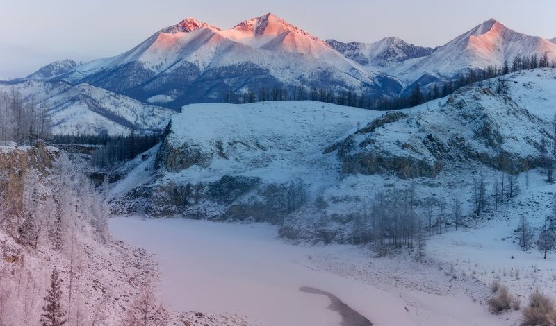 Барун Соро Сарьдаг фото превью